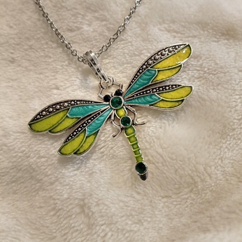 Green Dragonfly Necklace With Silver Chain